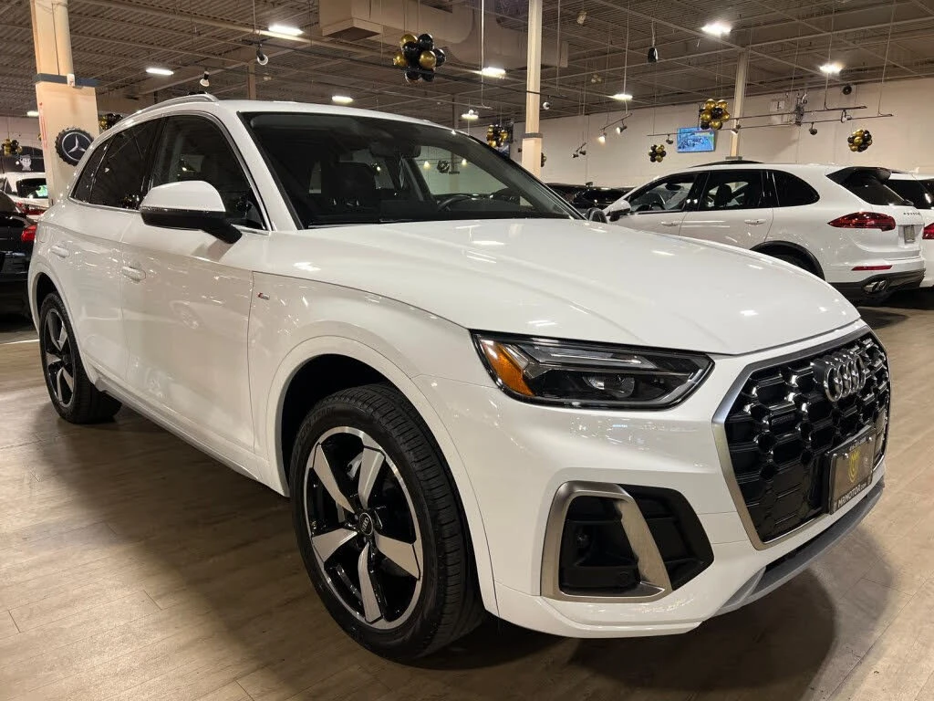 Audi Q5  Premium Plus S-line * АвтоКредит * (Цена до БГ), снимка 7 - Автомобили и джипове - 55429799