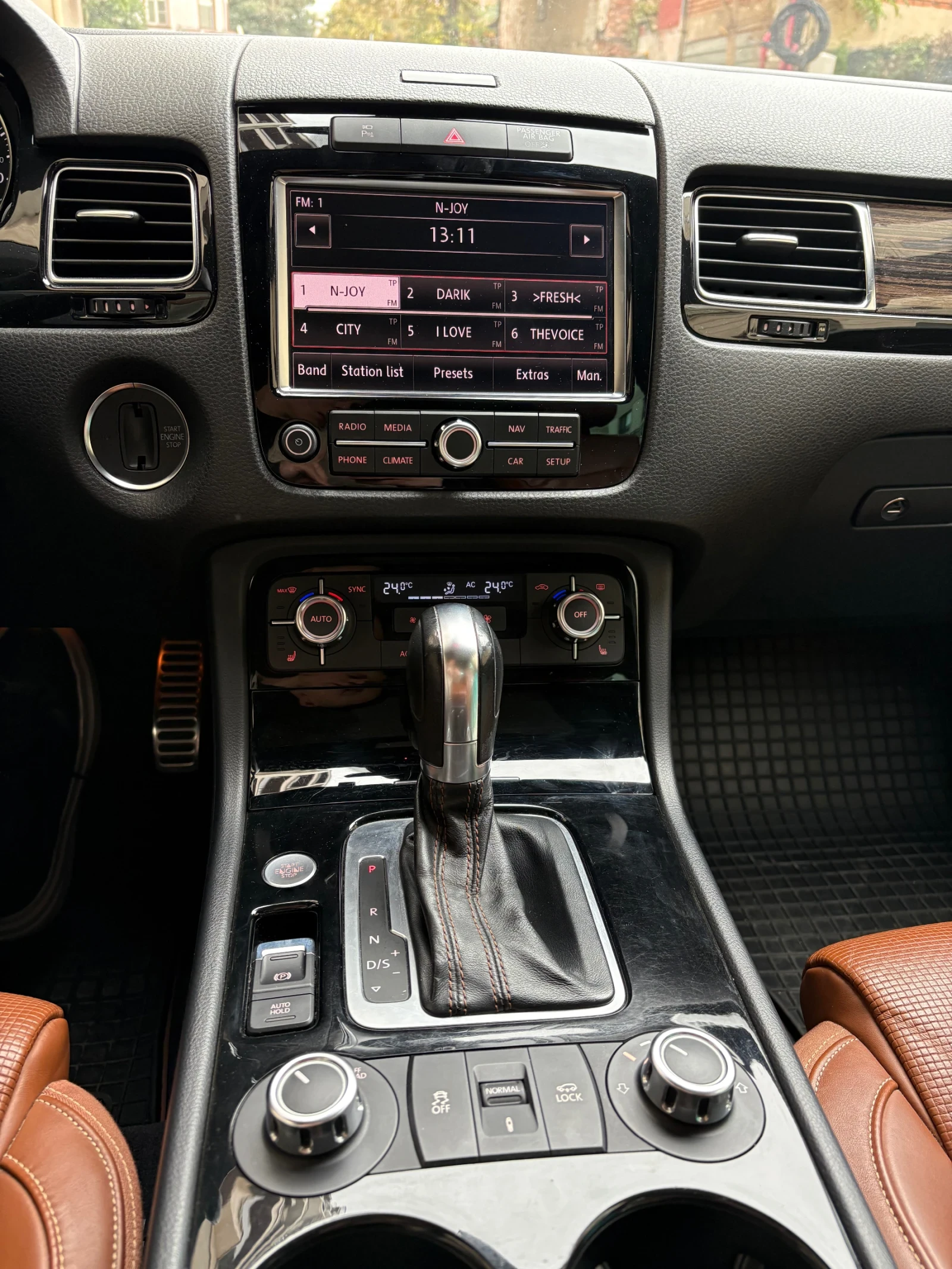 VW Touareg, снимка 10 - Автомобили и джипове - 56522826