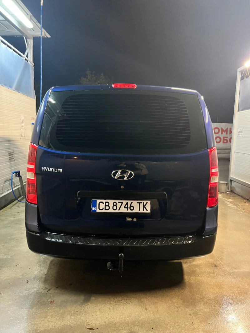 Hyundai H1 2.5 CRDI КЛИМА, снимка 5 - Бусове и автобуси - 52248777