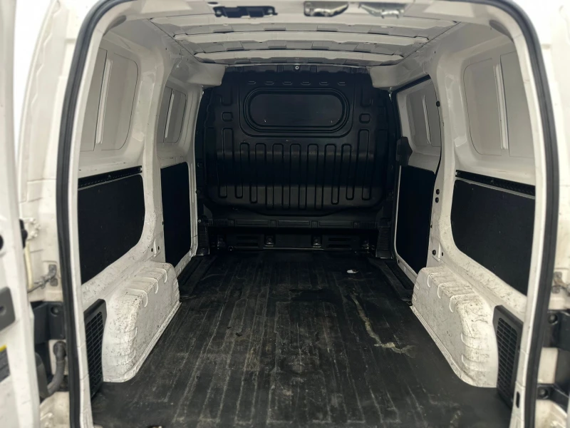 Nissan NV200 / 1.5 DCI / TOP /, снимка 9 - Бусове и автобуси - 53270926