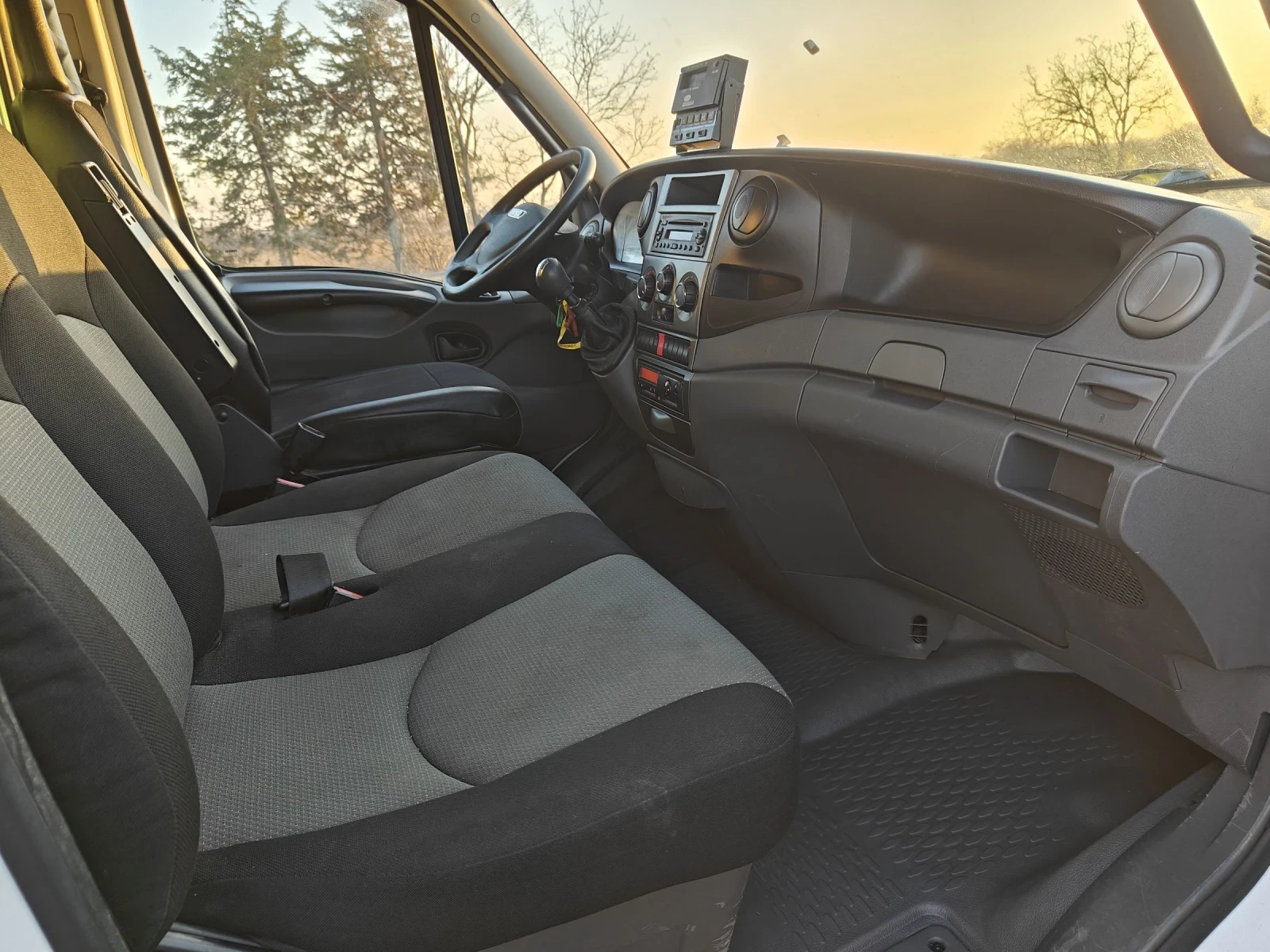 Iveco Daily 70C 3.0d 170�� Carrier Supra 750 MT | Mobile.bg � ����������� 12