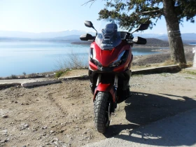 Honda X-ADV 350i- Mat Carnelian Red Metallic, снимка 12
