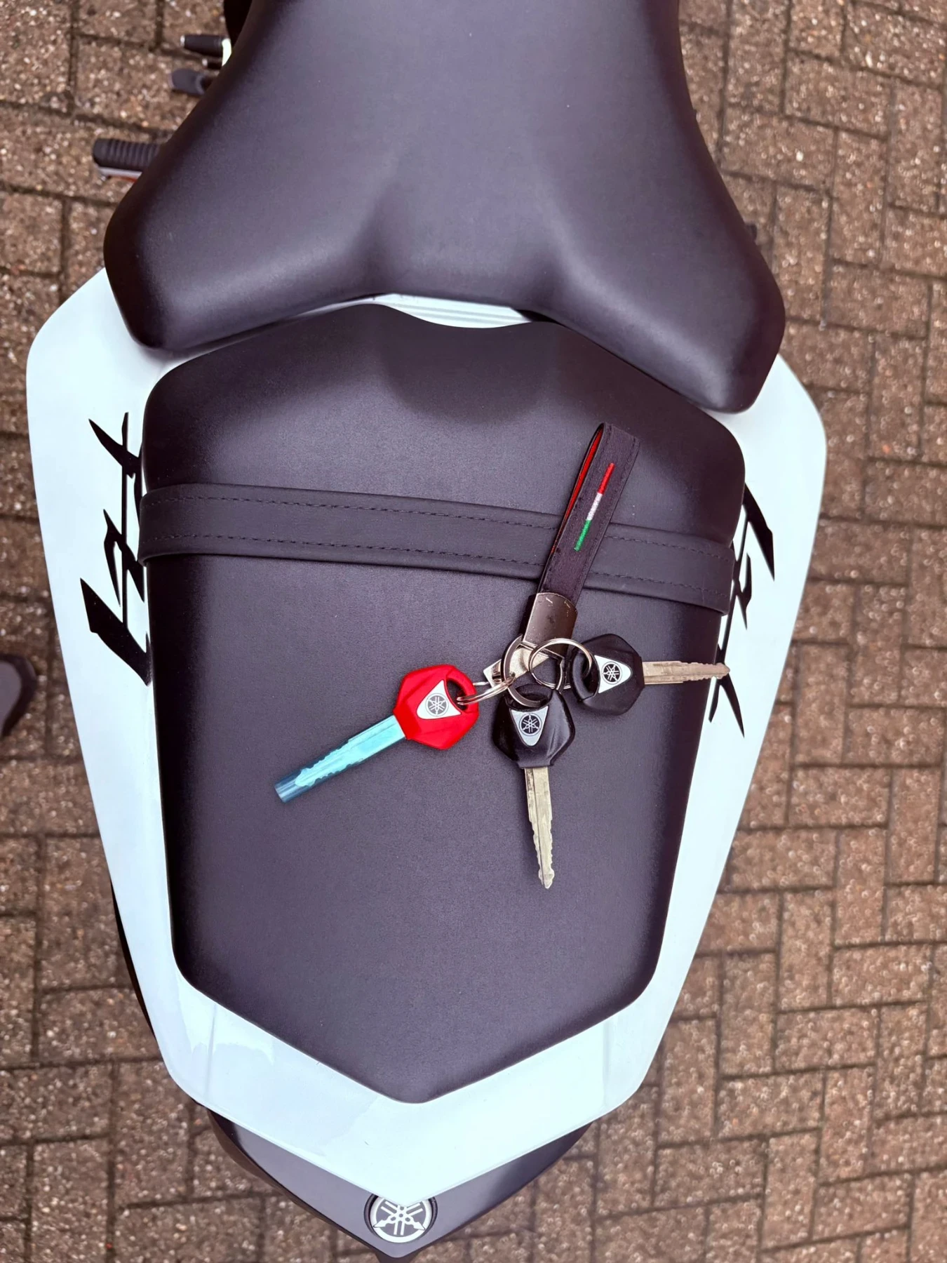 Yamaha FZ1 N* TOP | Mobile.bg   17