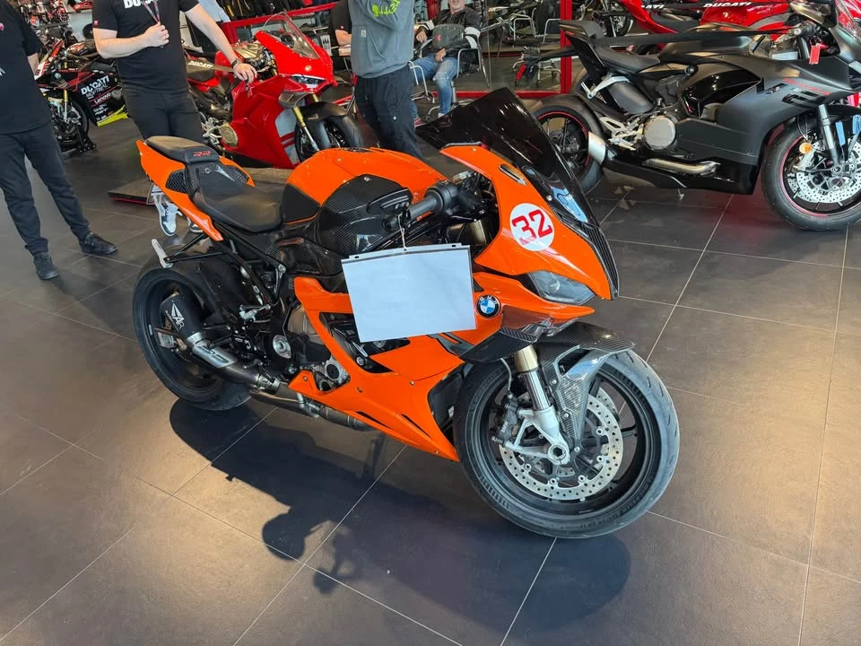 BMW S 1000rr/CARBON/Austin racing shorty, снимка 8 - Мотоциклети и мототехника - 53825968