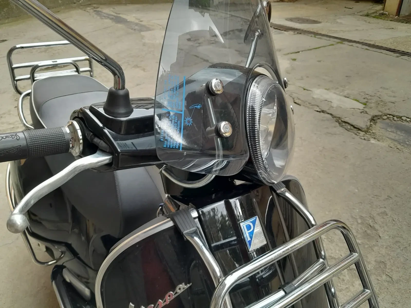 Vespa GTS 125, снимка 4 - Мотоциклети и мототехника - 54396244