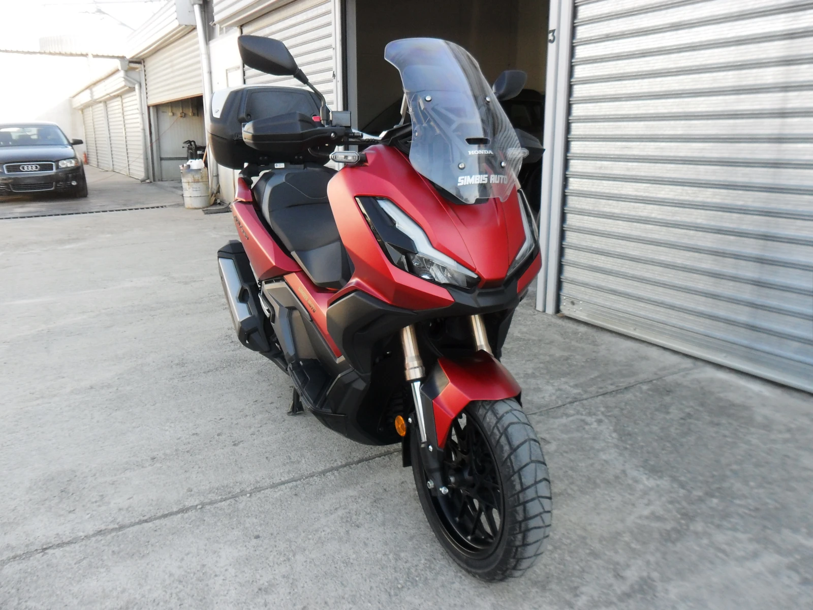 Honda X-ADV 350i- Mat Carnelian Red Metallic, снимка 2 - Мотоциклети и мототехника - 55098139