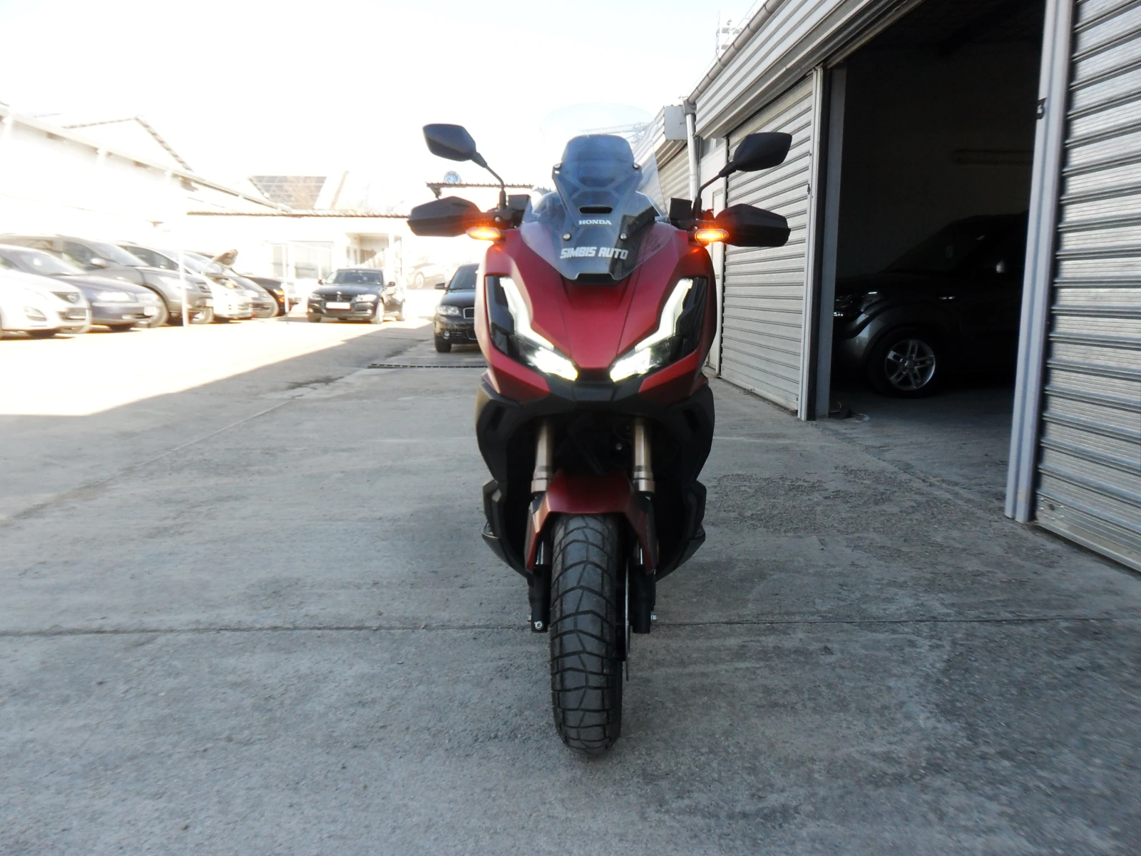 Honda X-ADV 350i- Mat Carnelian Red Metallic, снимка 7 - Мотоциклети и мототехника - 55098139