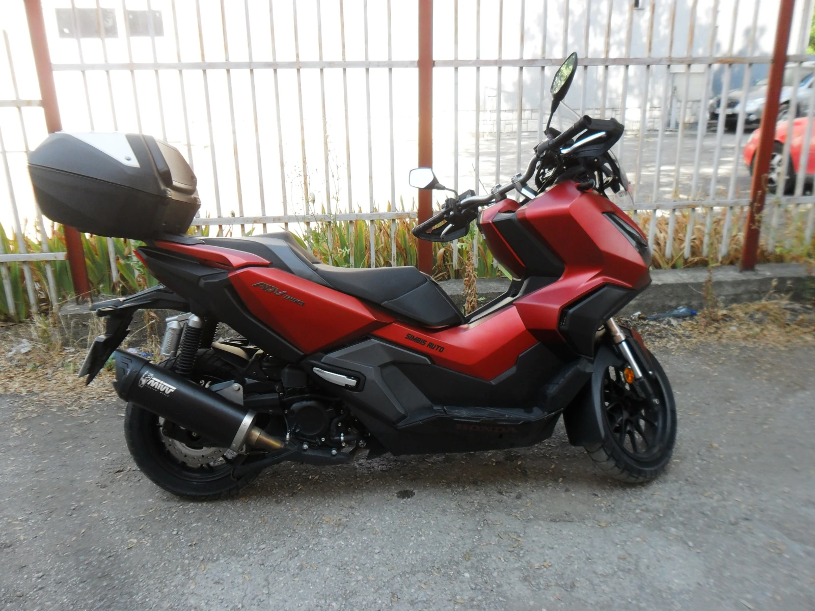 Honda X-ADV 350i- Mat Carnelian Red Metallic, снимка 5 - Мотоциклети и мототехника - 55098139