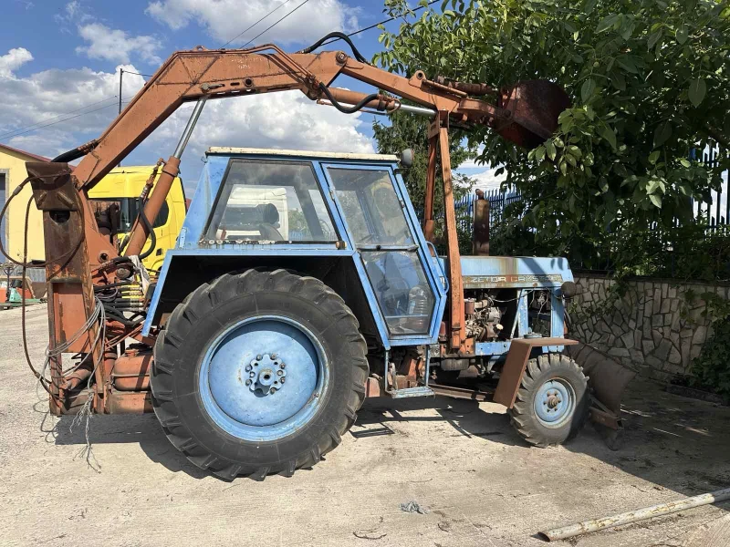 Трактор Zetor Cristal 8011, снимка 3 - Селскостопанска техника - 52654772