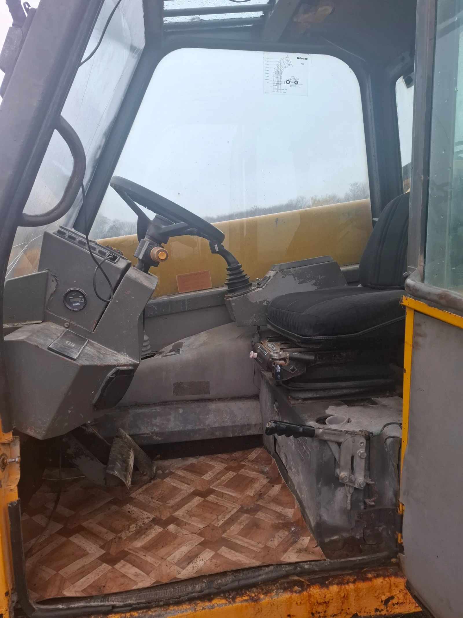 Телескопичен товарач Matbro Teletrac 726 - изображение 8