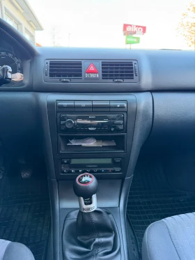 Skoda Octavia 2.0 бензин , снимка 11