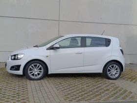 Chevrolet Aveo AUTOMATIC, снимка 4