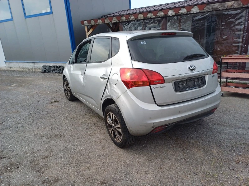 Kia Venga 1.4i-90кс-на части, снимка 4 - Автомобили и джипове - 46763120