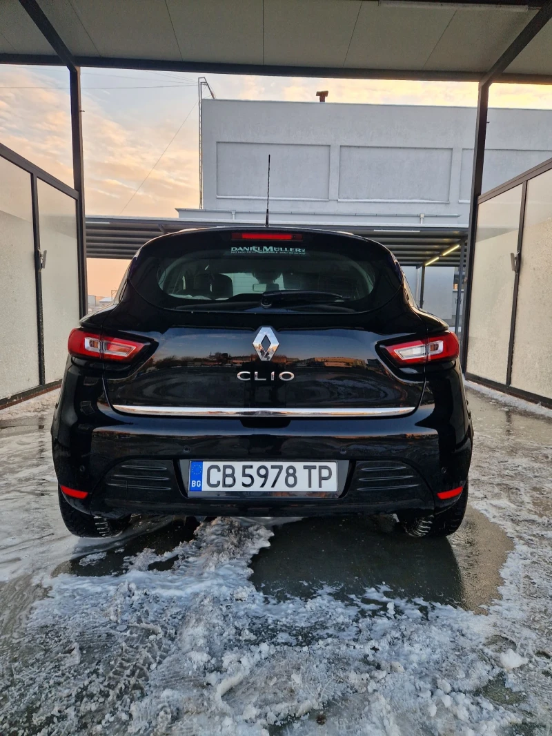 Renault Clio, снимка 6 - Автомобили и джипове - 49212658