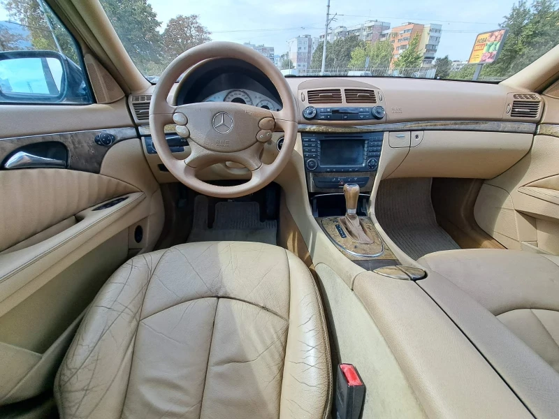 Mercedes-Benz E 220 CDI, снимка 11 - Автомобили и джипове - 47331107