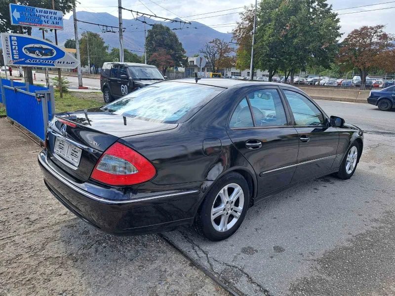 Mercedes-Benz E 220 CDI, снимка 6 - Автомобили и джипове - 47331107