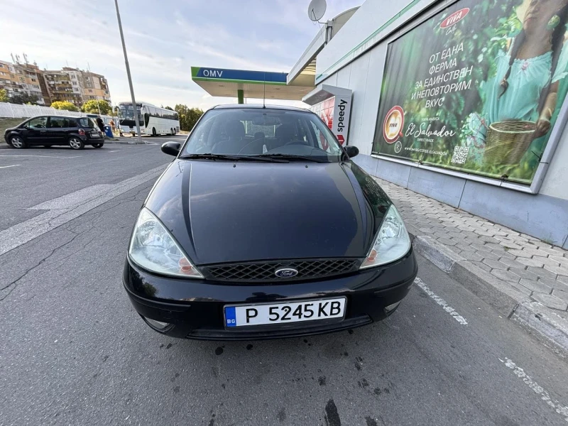 Ford Focus 1.8i, снимка 1 - Автомобили и джипове - 47369630