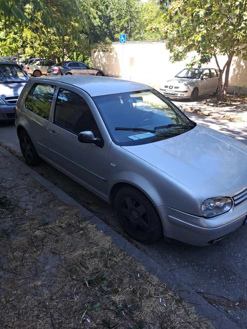 VW Golf 4, снимка 2 - Автомобили и джипове - 47446915