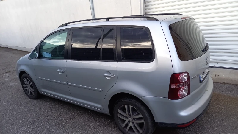 VW Touran, снимка 2 - Автомобили и джипове - 47486729