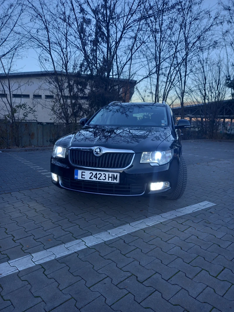 Skoda Superb, снимка 4 - Автомобили и джипове - 48181117