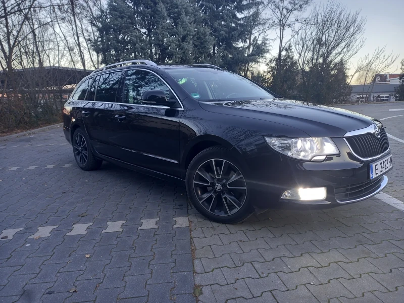 Skoda Superb, снимка 3 - Автомобили и джипове - 48181117