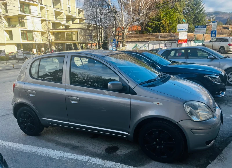 Toyota Yaris, снимка 1 - Автомобили и джипове - 49003902