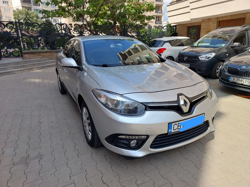 Renault Fluence 1.5 dci, снимка 2 - Автомобили и джипове - 52517778