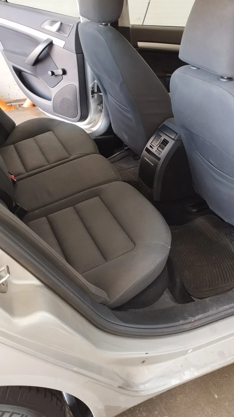 Skoda Octavia, снимка 8 - Автомобили и джипове - 51474815