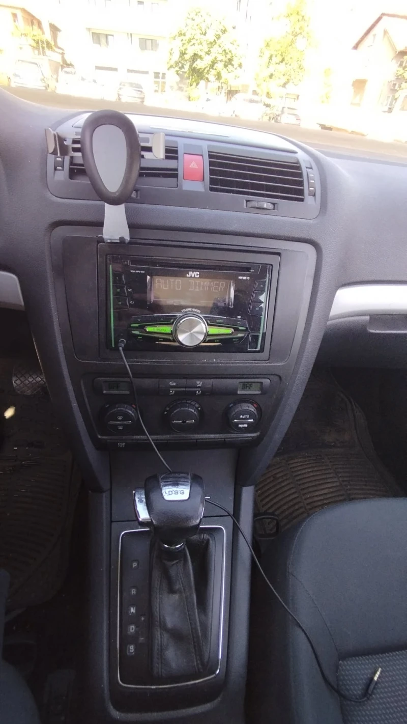 Skoda Octavia, снимка 6 - Автомобили и джипове - 51474815