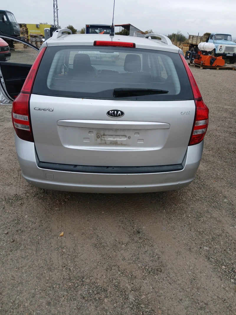 Kia Ceed 1.6 дизел на части, снимка 4 - Автомобили и джипове - 52134965