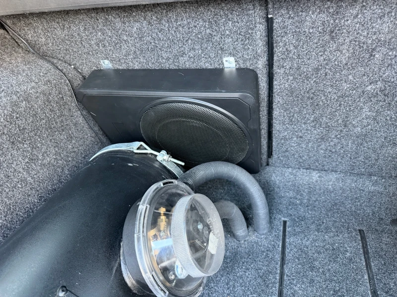 Skoda Octavia 2.0 бензин , снимка 15 - Автомобили и джипове - 52711217