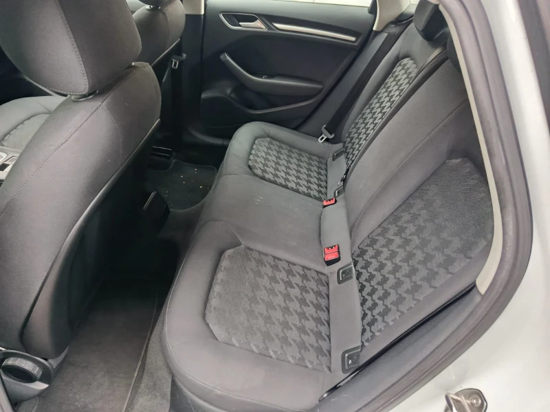 Audi A3 2.0TDI/АВТОМАТИК/ОЧАКВАН ВНОС/, снимка 6 - Автомобили и джипове - 52741132