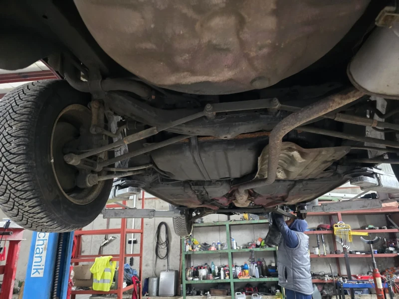 Toyota Corolla 1.9D 126000kmLUNA, снимка 17 - Автомобили и джипове - 52942767