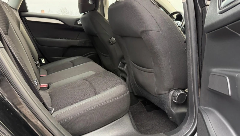 Citroen C4 1.6 HDI 92к.с. euro 5, снимка 10 - Автомобили и джипове - 52976870