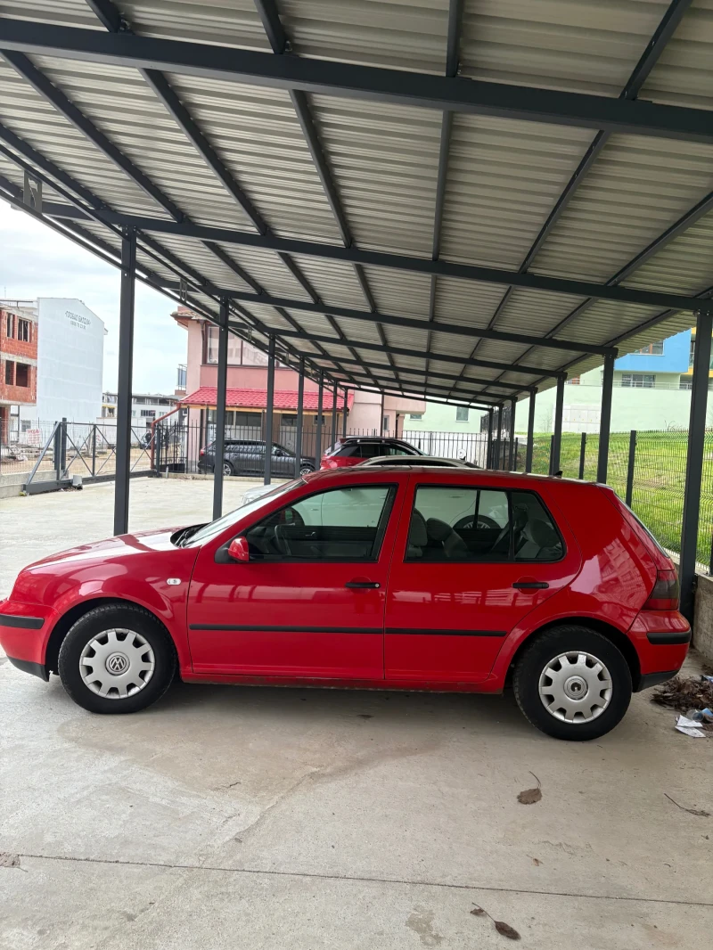 VW Golf 1.4 бензин, снимка 2 - Автомобили и джипове - 52990861