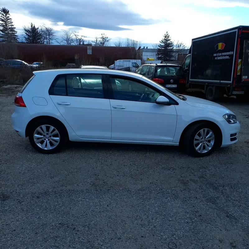 VW Golf 1.6 TDI AUTOMAT DSG* , снимка 7 - Автомобили и джипове - 53326652