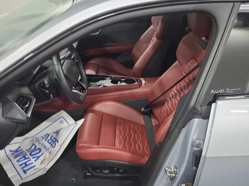 Audi E-Tron GT TECHNIK /B&O/360/DIS/PANO/NAVI/LANE ASSIST, снимка 5 - Автомобили и джипове - 53560791