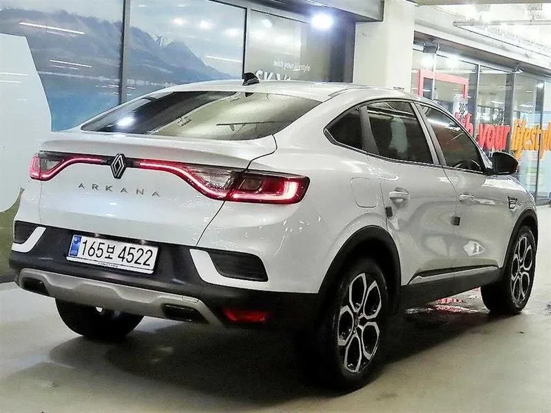 Renault Samsung Arkana 1.6 Gte Iconic, снимка 4 - Автомобили и джипове - 55885532