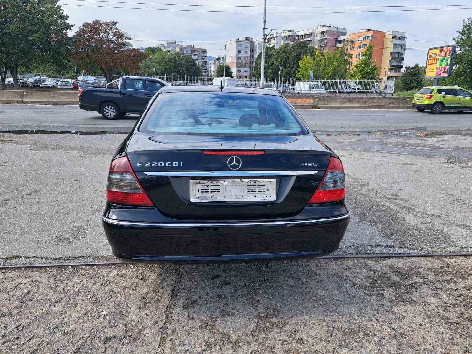 Mercedes-Benz E 220 CDI - изображение 5