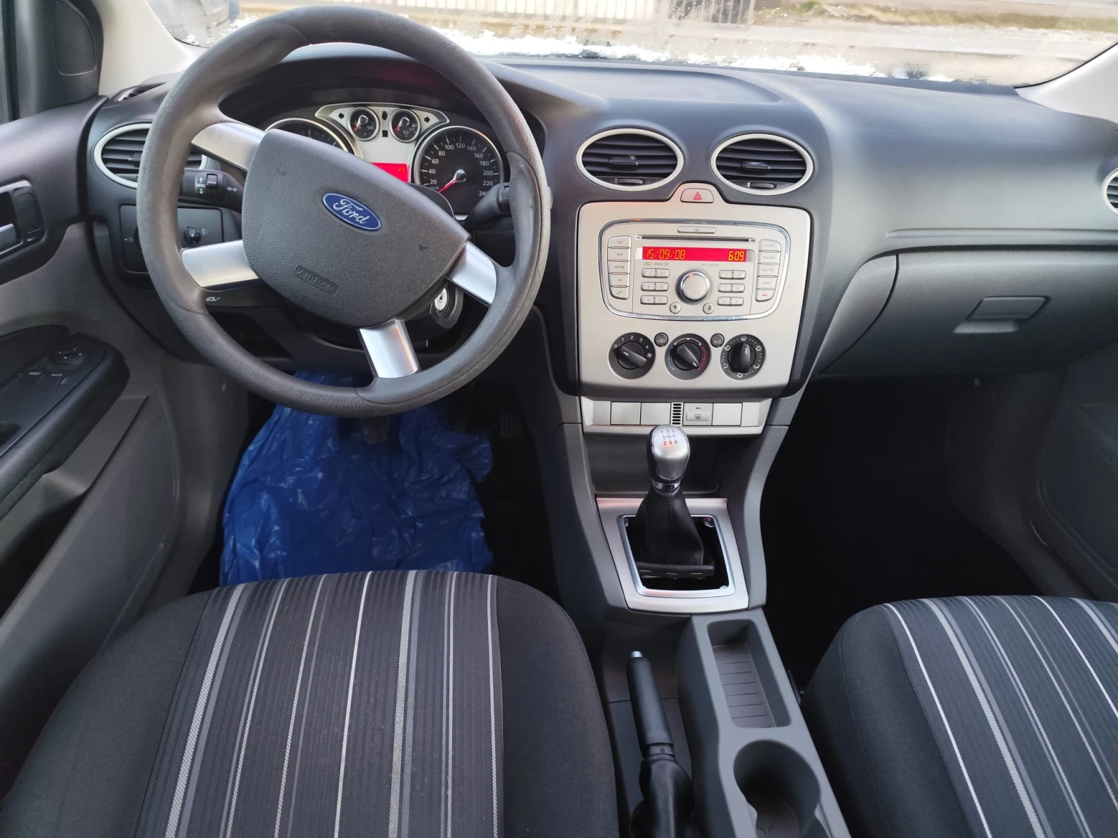 Ford Focus 1.6 дизел - изображение 9