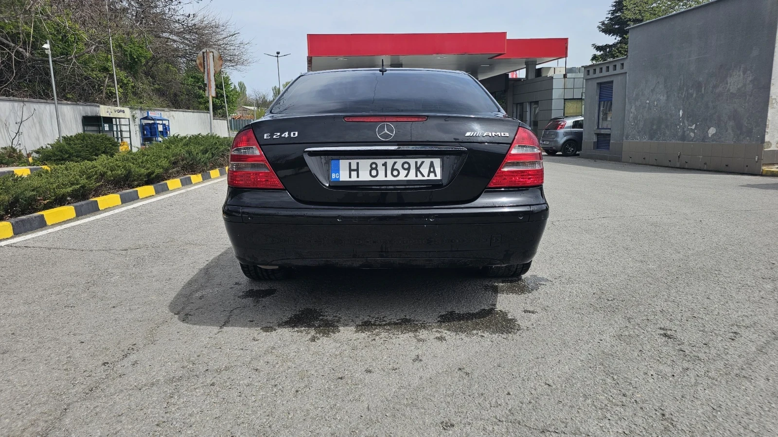 Mercedes-Benz E 240  - изображение 8