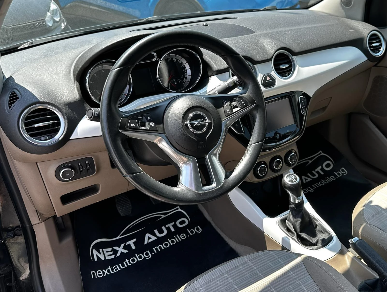 Opel Adam 1.4i 87HP ПАНОРАМА - изображение 9