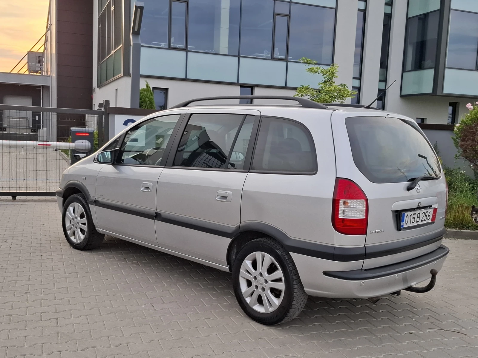 Opel Zafira 2.0DTI* (101кс)* * FACELIFT* * HOB BHOC* *  - изображение 7