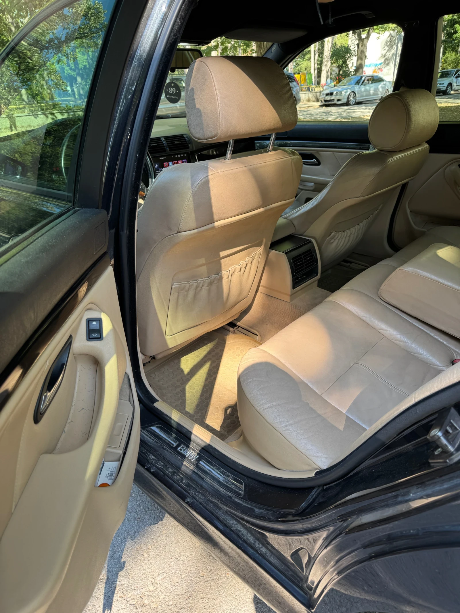 BMW 520  - изображение 4