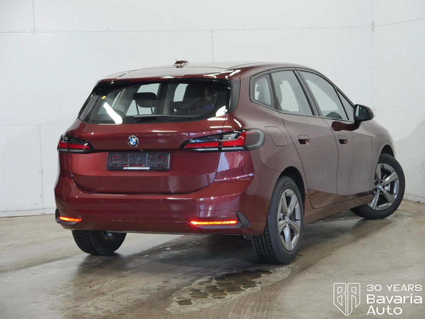 BMW 220 i Active Tourer Steptronic | Mobile.bg   3