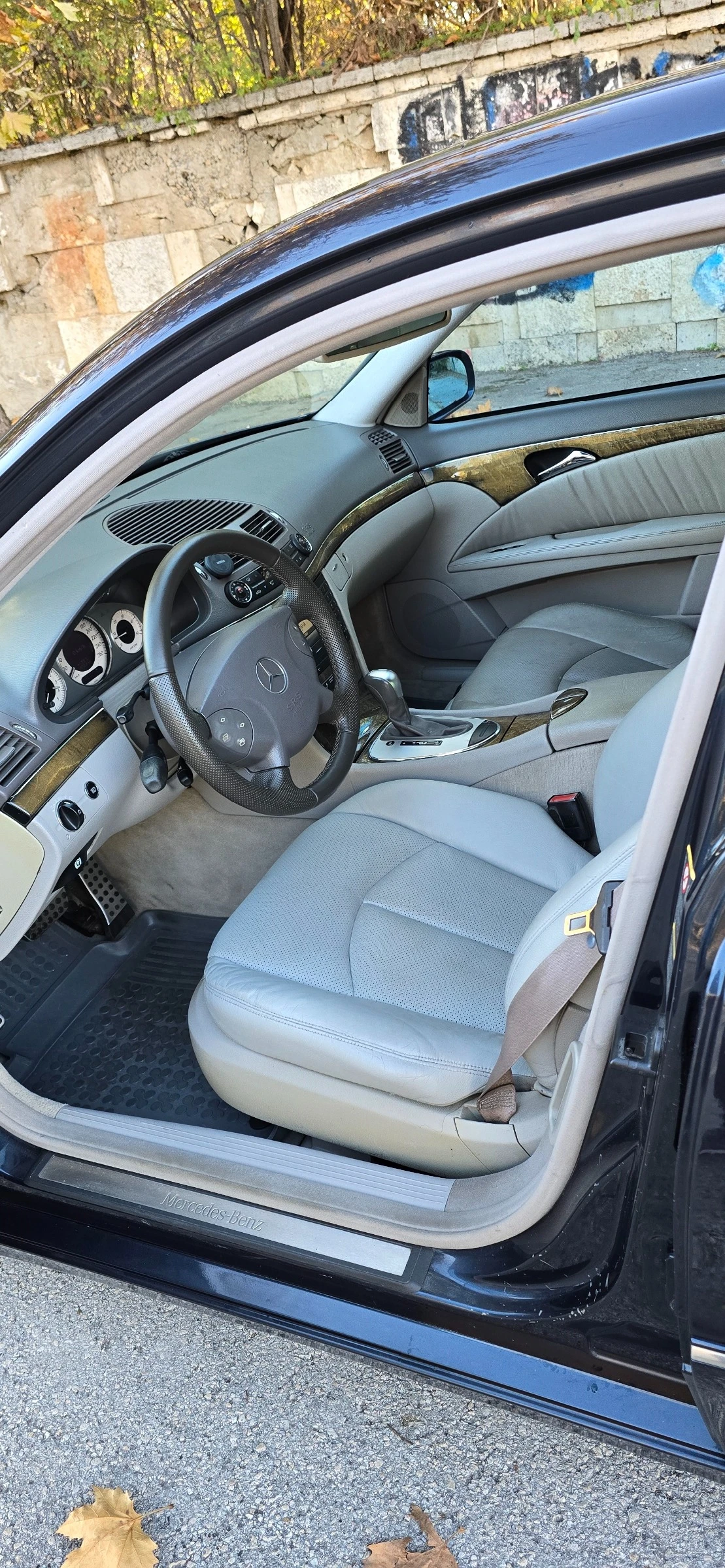 Mercedes-Benz E 320 CDI AVANTGARDE - изображение 8