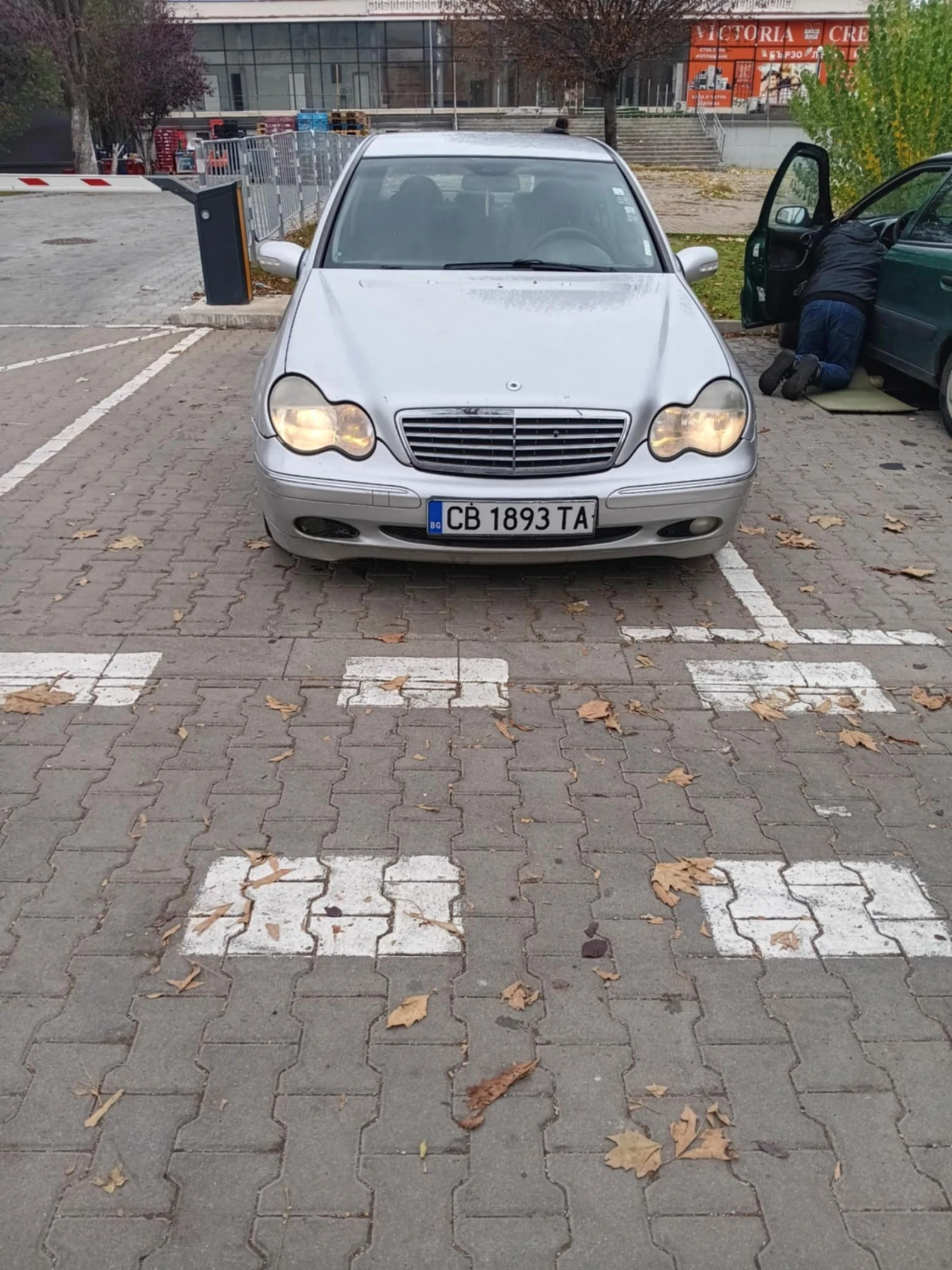 Mercedes-Benz C 270 2.7  | Mobile.bg   1