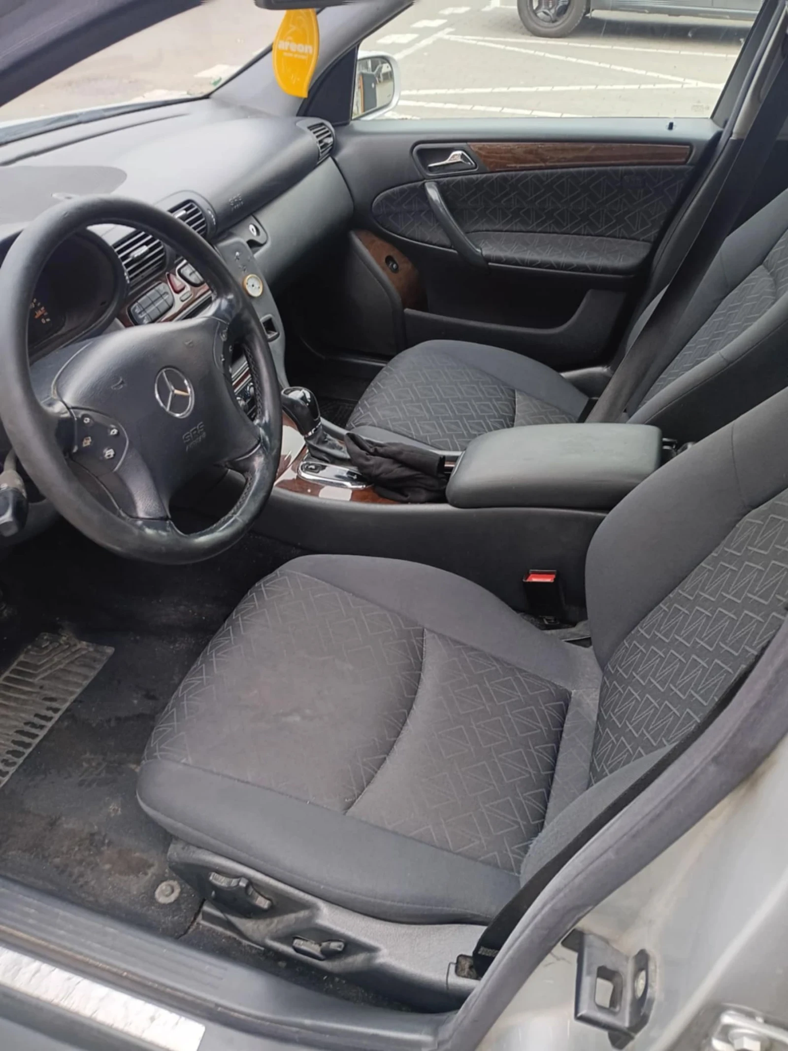 Mercedes-Benz C 270 2.7  | Mobile.bg   6