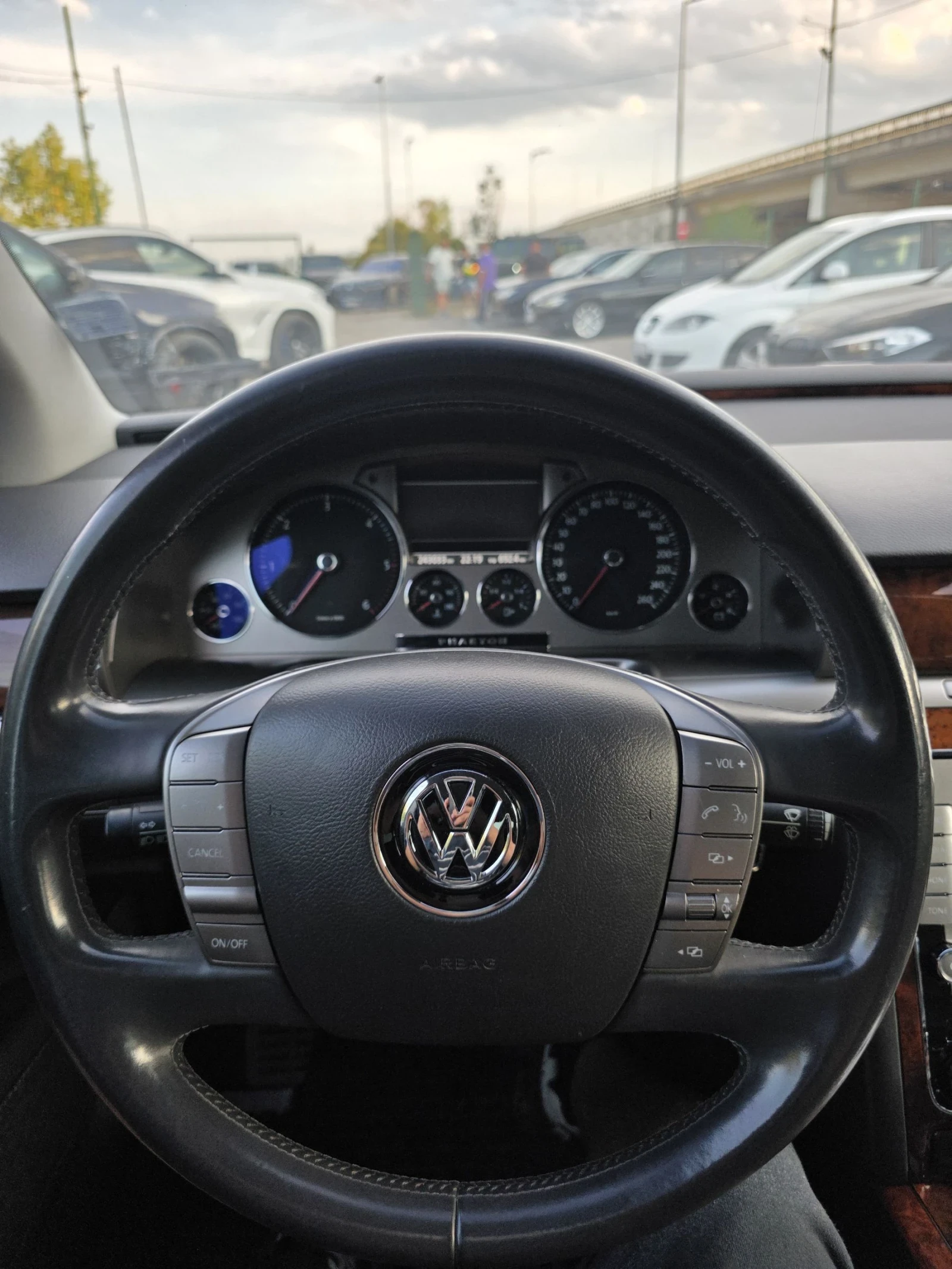 VW Phaeton | Mobile.bg   11