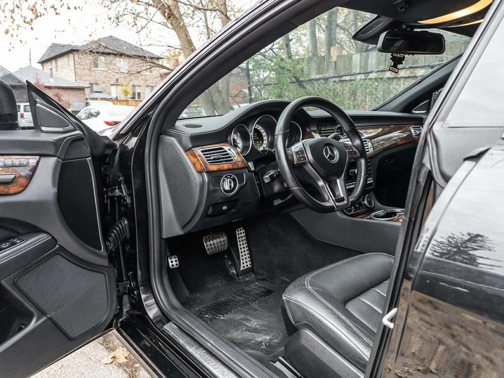 Mercedes-Benz CLS 500 4MATIC* Premium Audio* *  | Mobile.bg   13